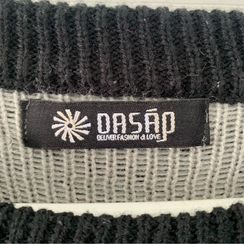 OASAP Black and Gray Cat Sweater - Picture 3 of 6
